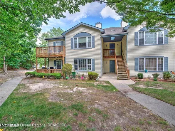 99 Puffin Glade, Bayville, NJ 08721