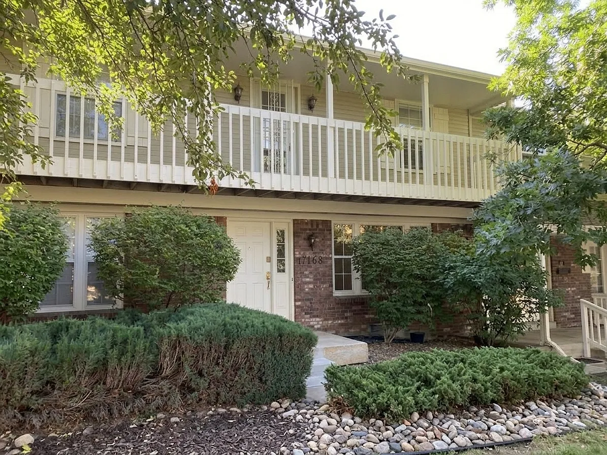 2 bed, 1808 sqft, $2,845 — Photo 2