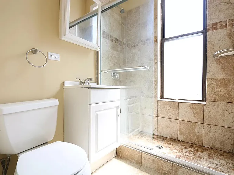 2234 W Taylor St #2-F — Photo 8