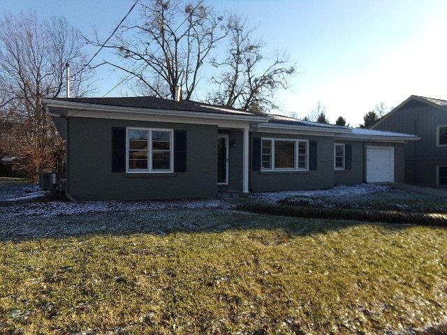 1st image of 106 Bennett Ct