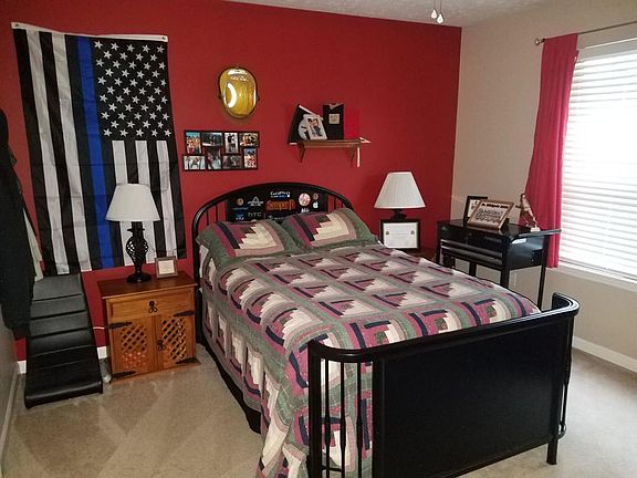 5th image of 8107 Phyllis Ln