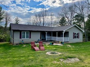 525 Scalehouse Ln, Galax, VA 24333