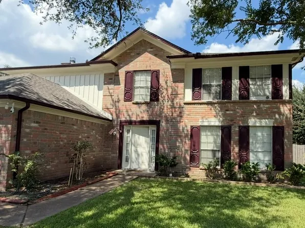 3515 Green Fields Dr, Sugar Land, TX 77479