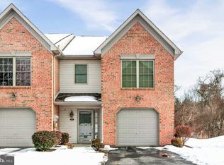 471 Waverly Woods Dr, Harrisburg, PA 17110