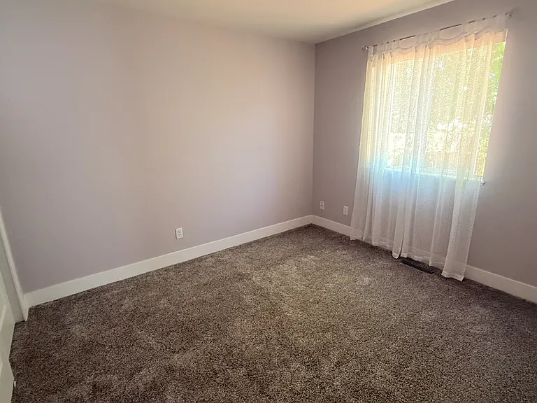 1210 Creekwood Ct — Photo 17