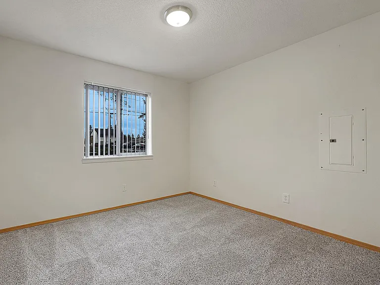 Andrea Place Apartments — Photo 23