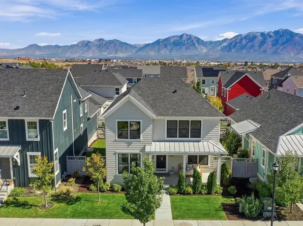 11583 S Night Heron Rd, South Jordan, UT 84009