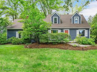 3904 Earlston Rd, Downers Grove, IL 60515