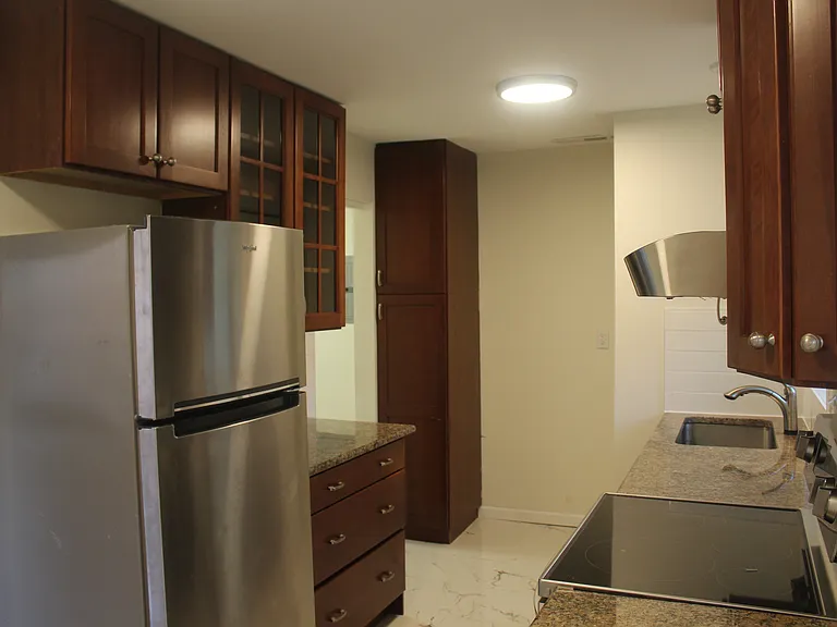 7957 Delmar Blvd #2 — Photo 7