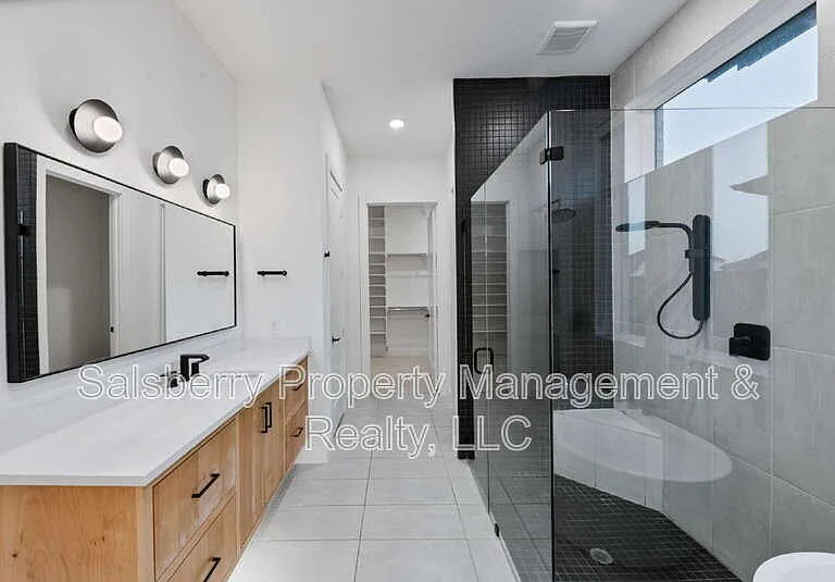 1790 Coopers Hawk Dr — Photo 6