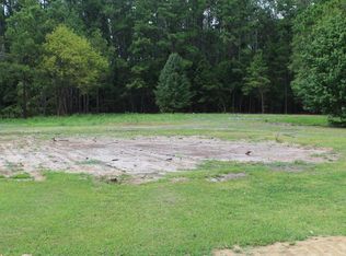 696 Harper Rd, Bayboro, NC 28515