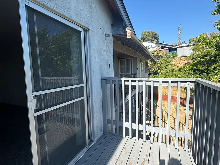 118 Yorkshire Ct #D — Photo 27