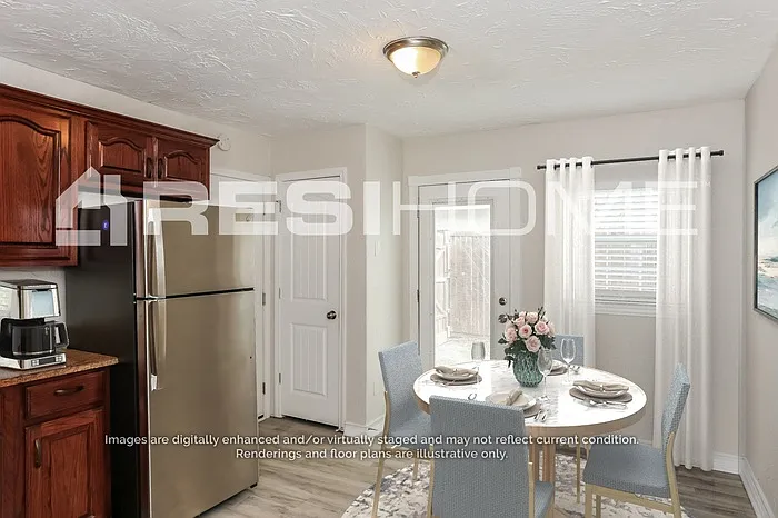4 bed, 2.0 bath, 1393 sqft, $2,045 — Photo 3