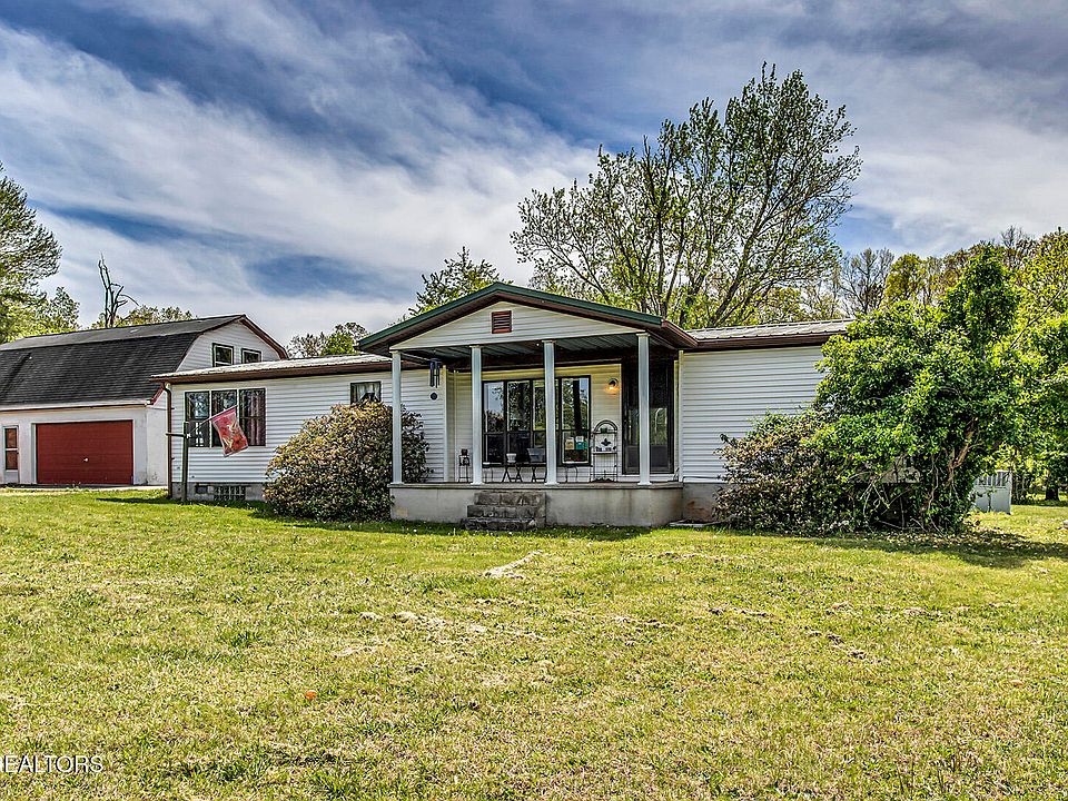 1st image of 223 Reed Rd