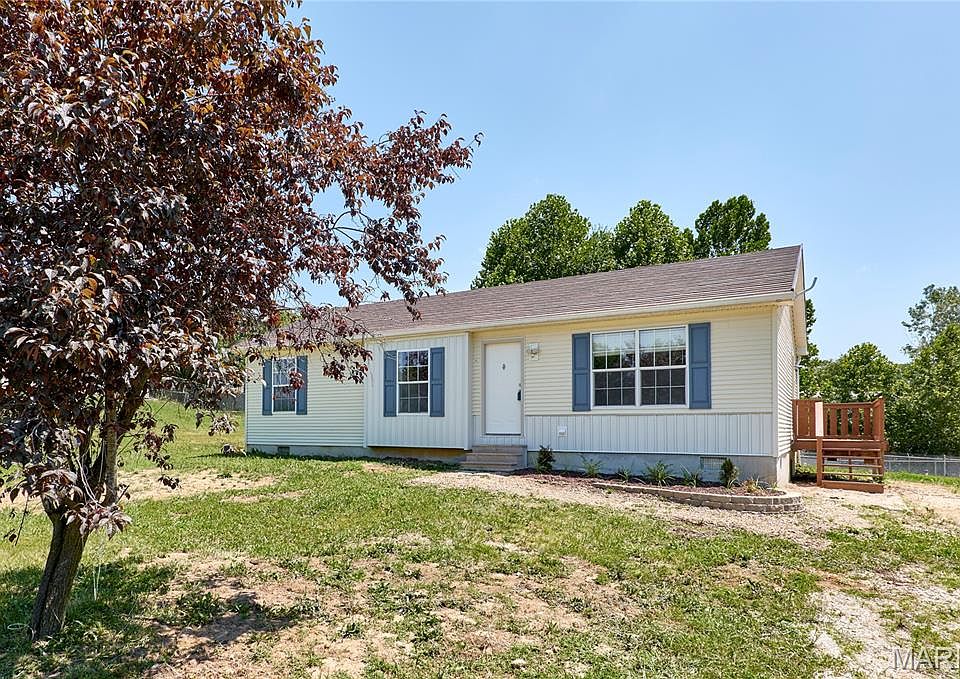 1st image of 360 Julie Ct