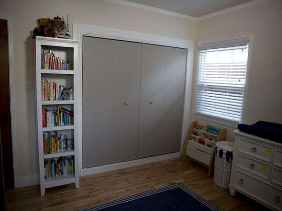 2nd image of 5046 Auckland Ave