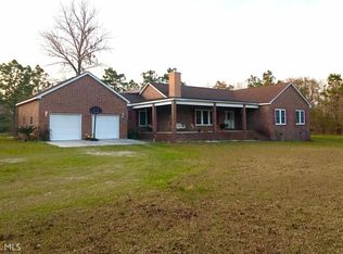 1979 Old Groveland Rd, Pembroke, GA 31321