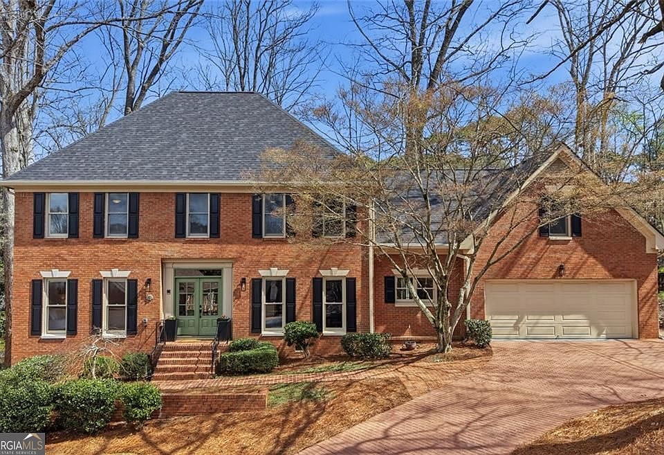 1st image of 5 Downshire Cir