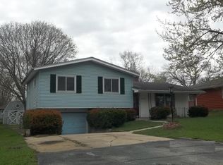 6844 Milton Rd, Rockford, IL 61109