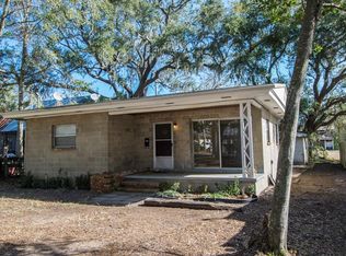 210 S 10th St, Fernandina Beach, FL 32034