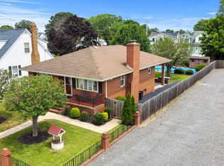 3205 Lynch Rd, Baltimore, MD 21219