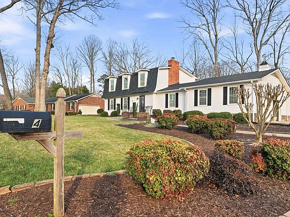 2nd image of 4 Wallingford Rd