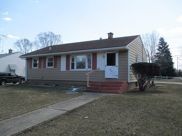 1st image of 2319 W Marshall Pkwy