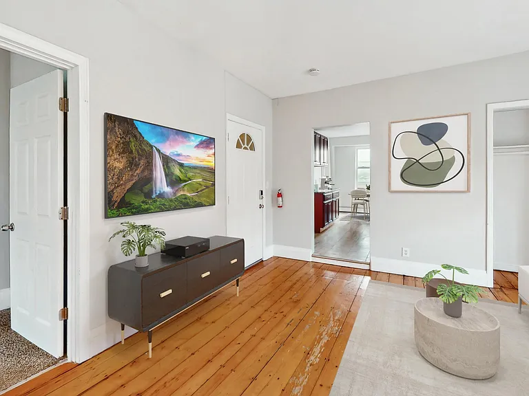 171 Trenton St #3 — Photo 3