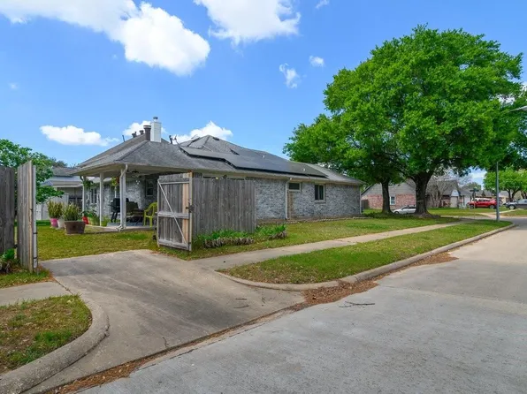 18703 Forest Forge Dr, Cypress, TX 77433