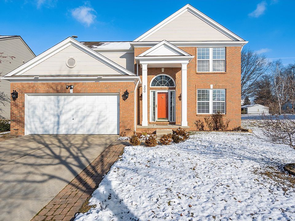 1st image of 200 Regents Dr