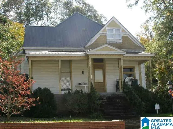 109 Margaret St, Talladega, AL 35160