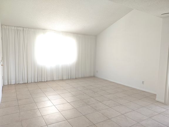 4th image of 623 W Guadalupe Rd Unit 280