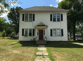 710 S Washington Ave APT 1, Albert Lea, MN 56007