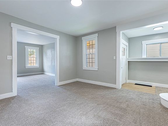 2nd image of 154 Church St