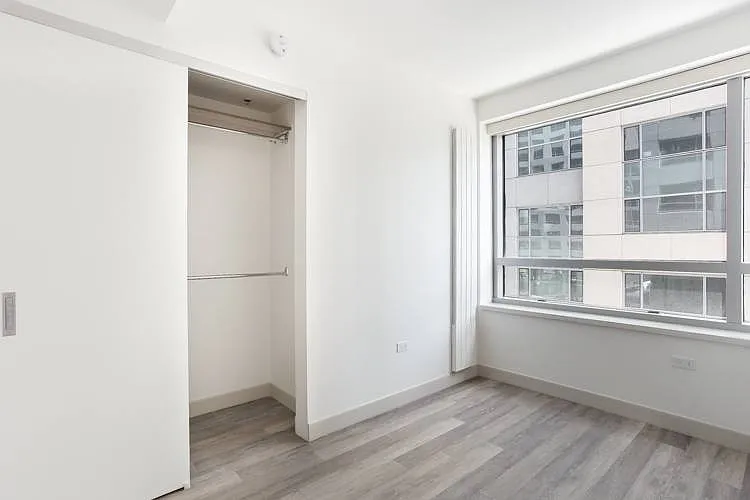 33 8th at Trinity Place — Photo 39