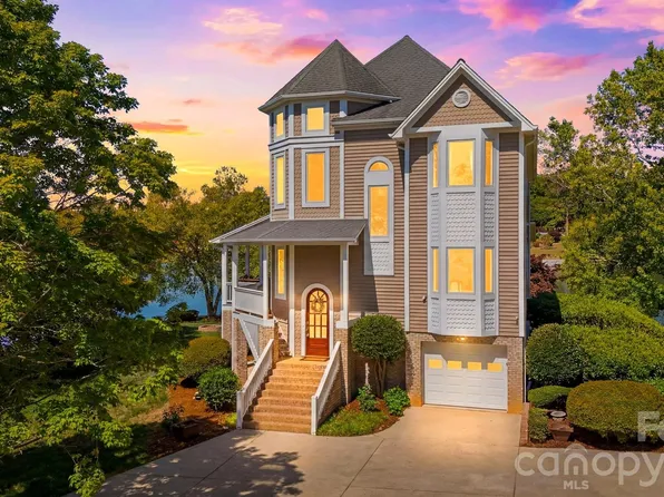 8346 Church Rd, Taylorsville, NC 28681