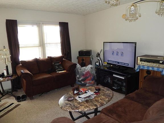 2nd image of 4823 Songbird Dr