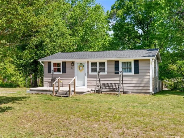 521 Cynthia Rd, Greensboro, NC 27406