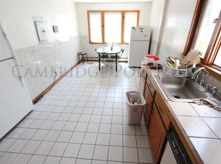 12 Marcella St, Cambridge, MA 02141