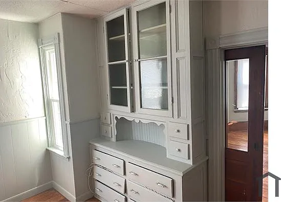 3 bed, 1340 sqft, $1,850 — Photo 4