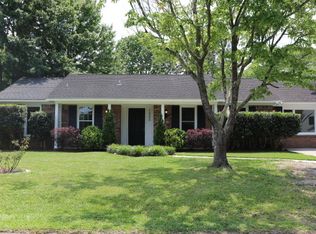 1203 Hampton Dr, Summerville, SC 29486