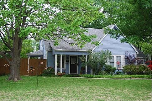 1st image of 501 John Arden Dr