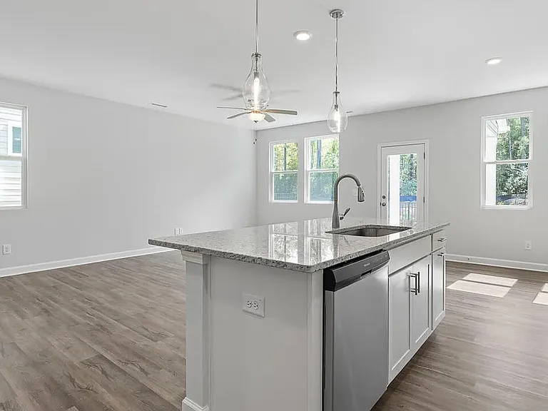 27 Fairwinds Dr — Photo 7