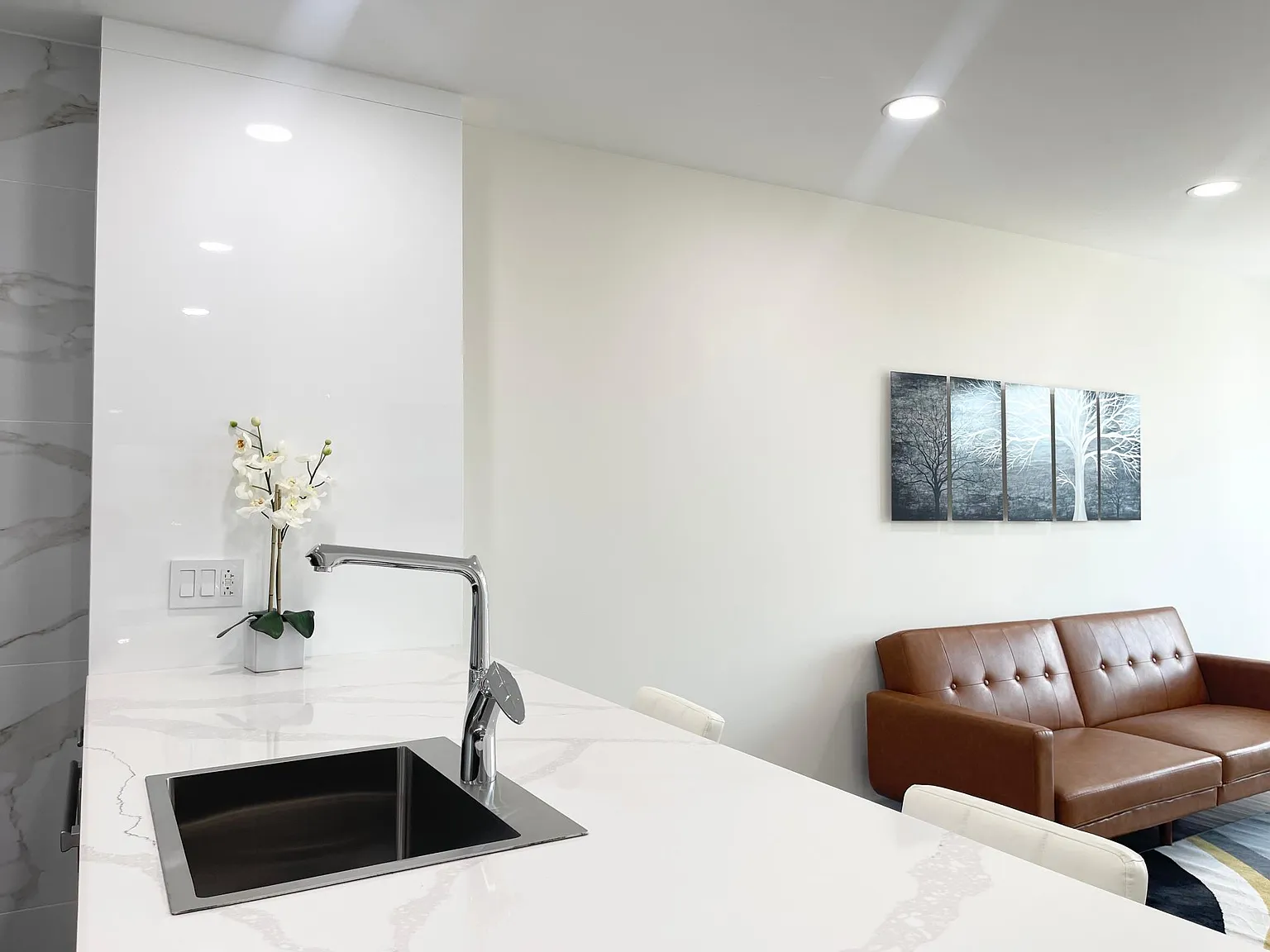 1 bed, 720 sqft, $1,700 — Photo 4