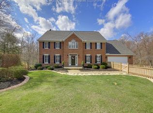 158 Whispering Woods Rd, Charleston, WV 25304