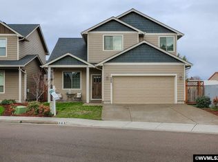 999 Harbour Ln NE, Keizer, OR 97303