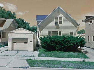 706 12th Ave, Green Bay, WI 54304