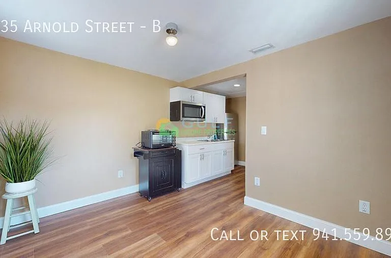 2635 Arnold St #B — Photo 7