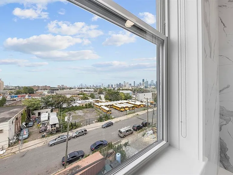 660 Grand St #403 — Photo 10