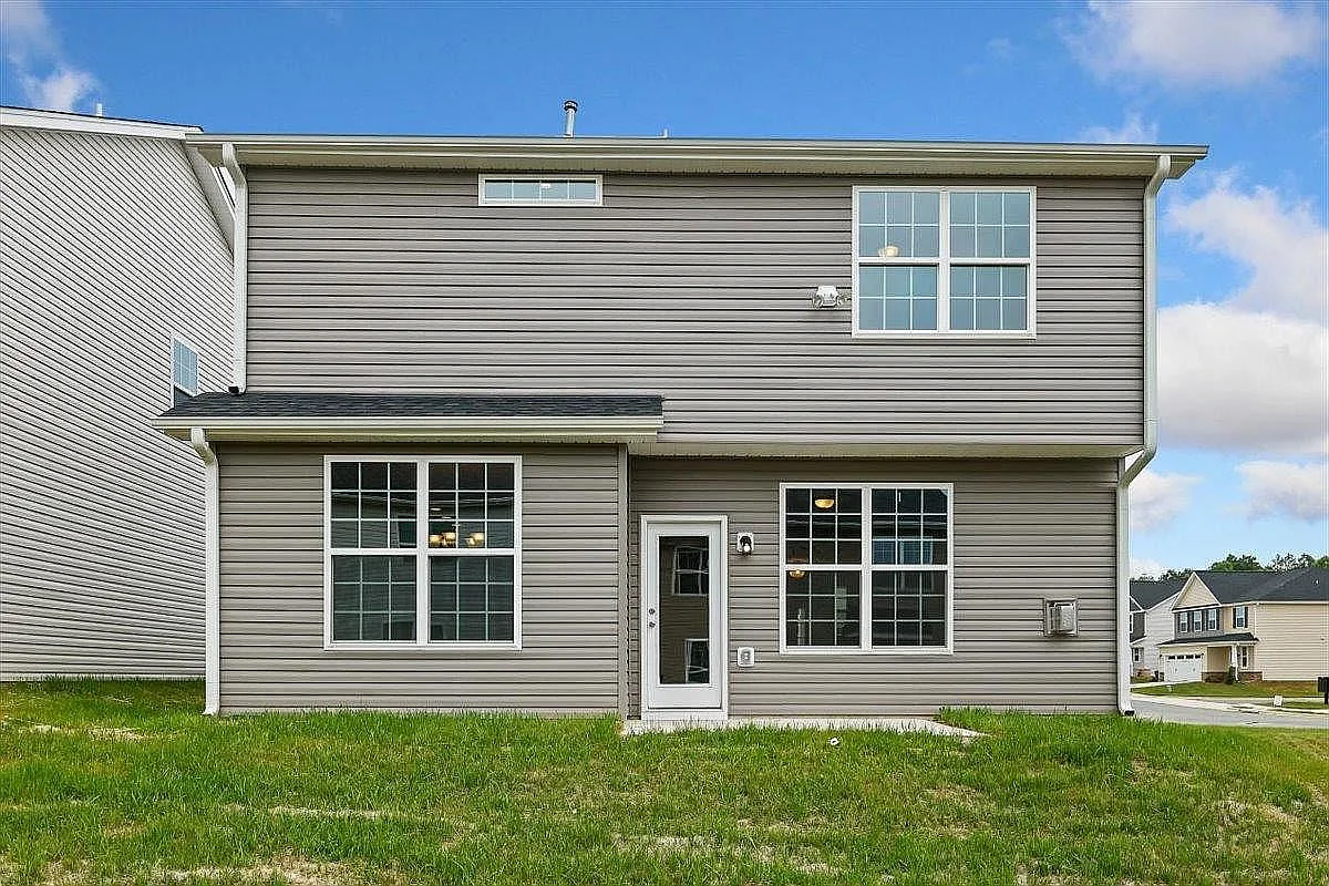 2116 Campbell Loop — Photo 4